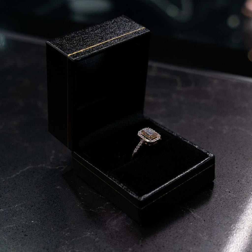 14ct Yellow Gold & Rhodium plated Halo Diamond Ring 0.71ct TDW