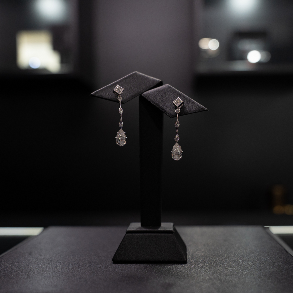 14ct White Gold Diamond Set Drop Earrings 4.06ct TDW